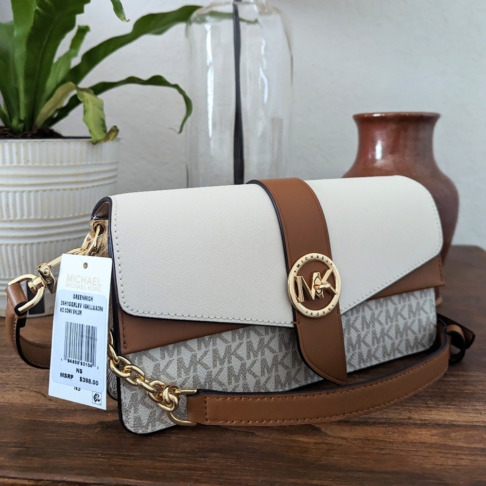 Michael Kors - Greenwich Medium Convertible Shoulder Bag